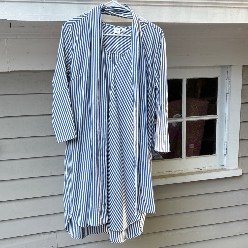 GAP Navy and White Striped Dress with belt